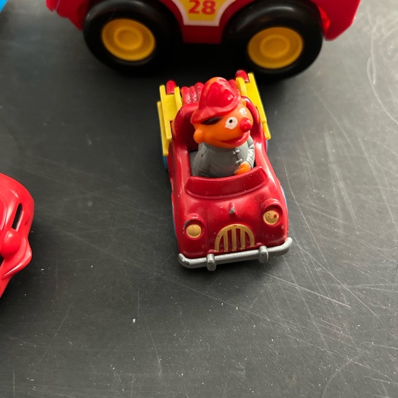 Kids Toy Vehicle Set - Red, Blue. Orange YoYo - Picture 5 of 7